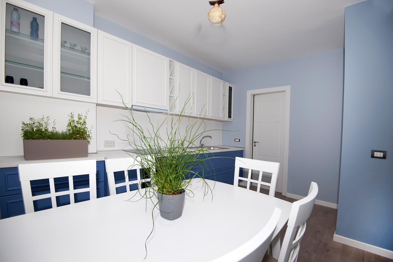 Dion Apartment Тирана Екстер'єр фото